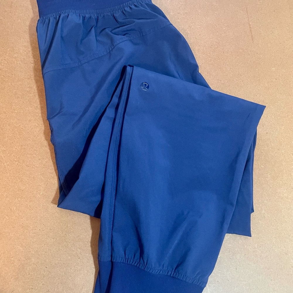 lululemon joggers